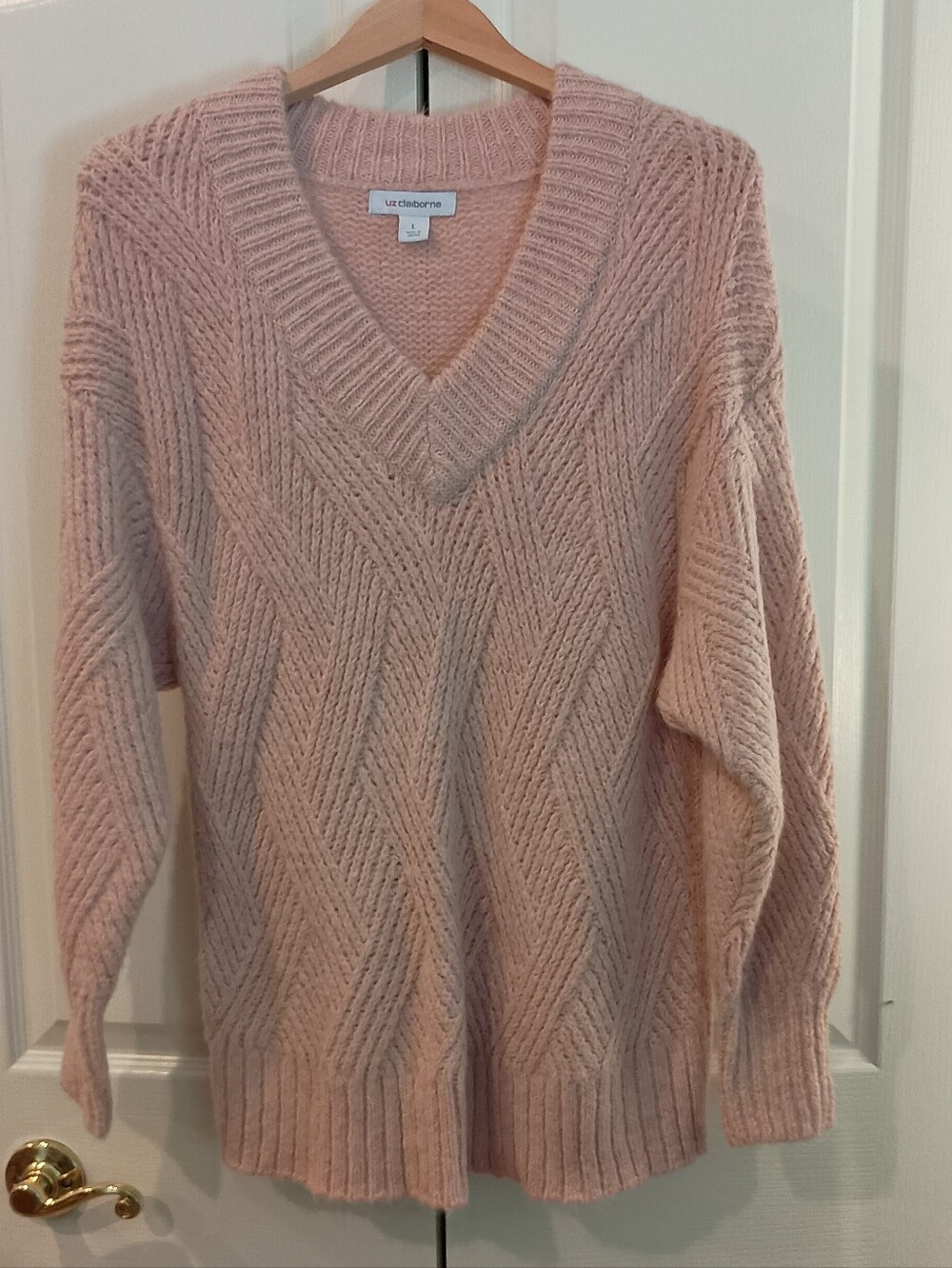 Soft Pink Women's V Neck Sweater